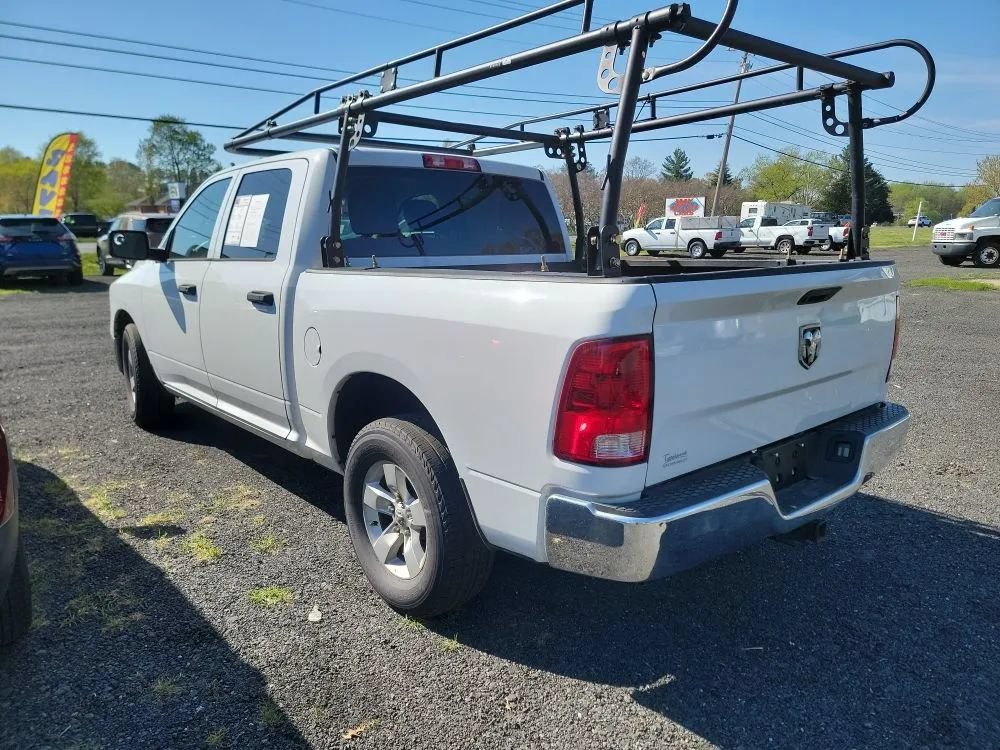 Used 2020 RAM 1500 Tradesman w/ Chrome Appearance Group RWD image 6