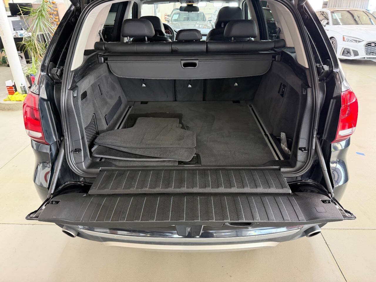 Used 2014 BMW X5 xDrive35i AWD/4WD image 9