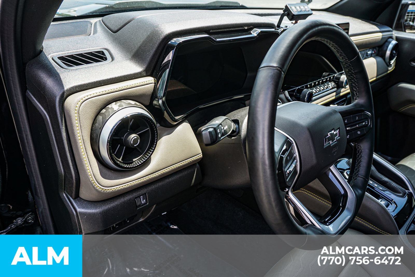 Used 2023 Chevrolet Colorado ZR2 w/ ZR2 Convenience Package III AWD/4WD image 35