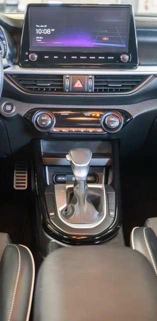 Used 2023 Kia Forte GT-Line image 16