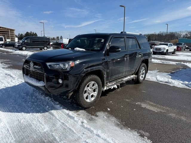 Used 2019 Toyota 4Runner SR5 Premium AWD/4WD image 3