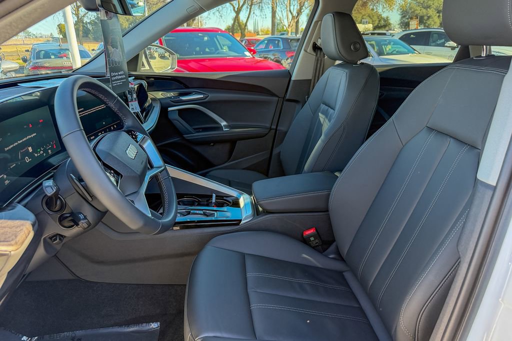 New 2025 Audi Q5 Premium image 12