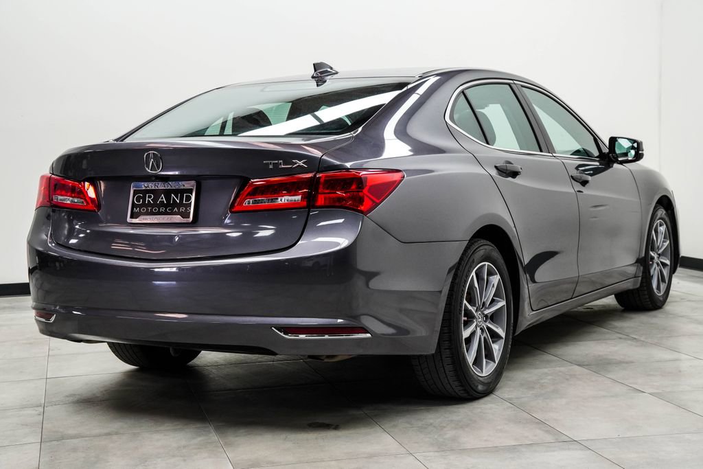 Used 2018 Acura TLX FWD image 12