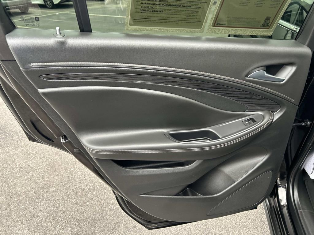 Used 2017 Buick Envision Premium image 22