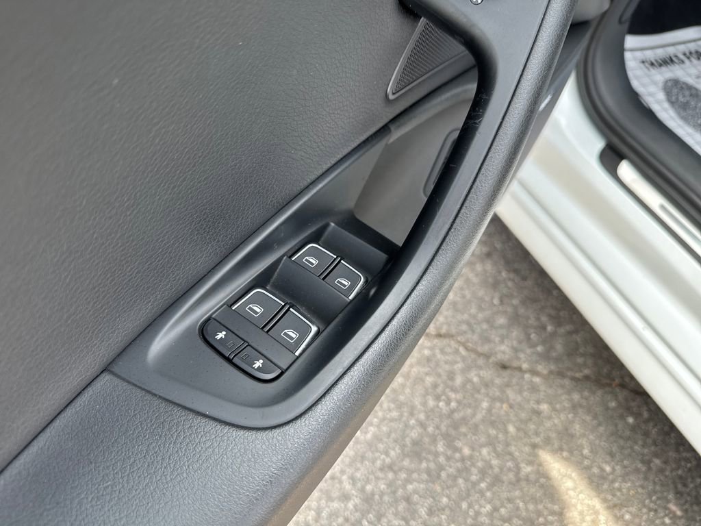Used 2017 Audi A6 3.0T Prestige image 11