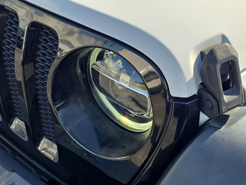 Used 2022 Jeep Wrangler Unlimited Sport image 11