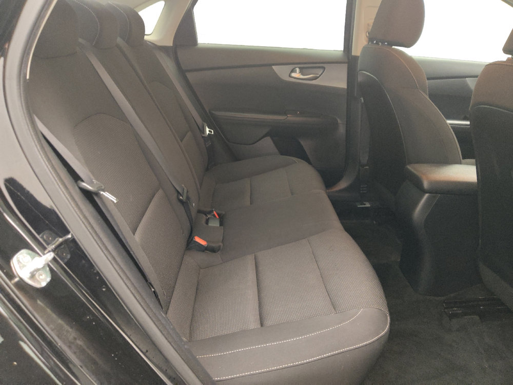 Used 2020 Kia Forte LXS image 19