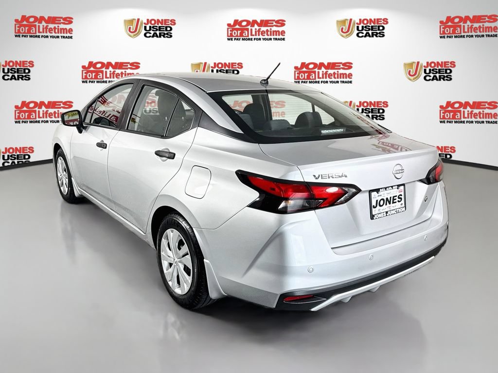 Used 2024 Nissan Versa S w/ Trunk Package FWD image 2
