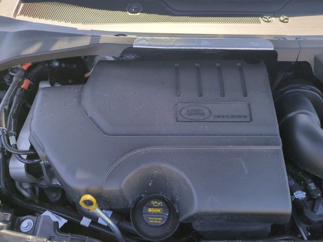 Used 2025 Land Rover Discovery Sport S image 20