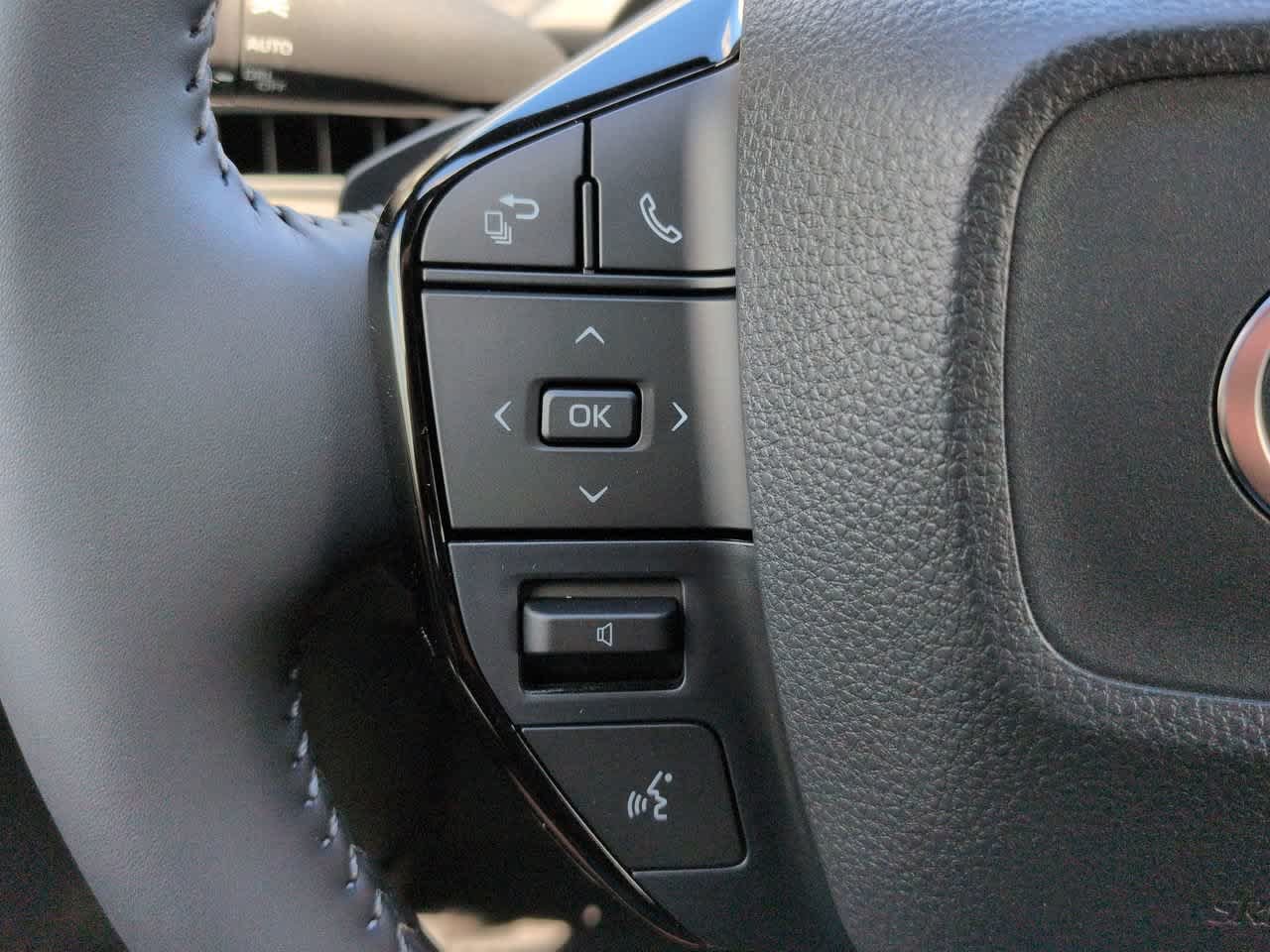 New 2026 Toyota C-HR AWD/4WD image 23