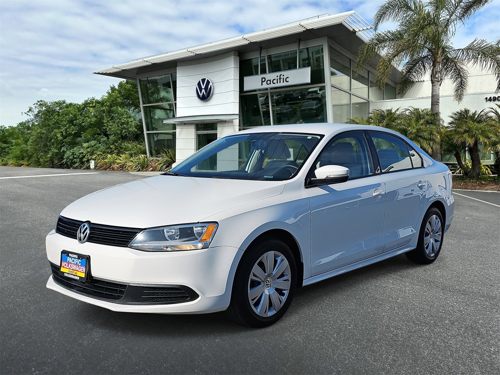 Used 2014 Volkswagen Jetta SE image 1
