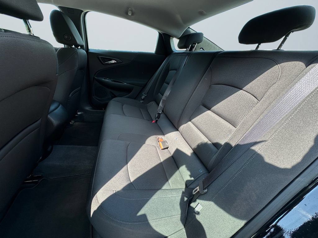 Used 2019 Chevrolet Malibu LS FWD image 13