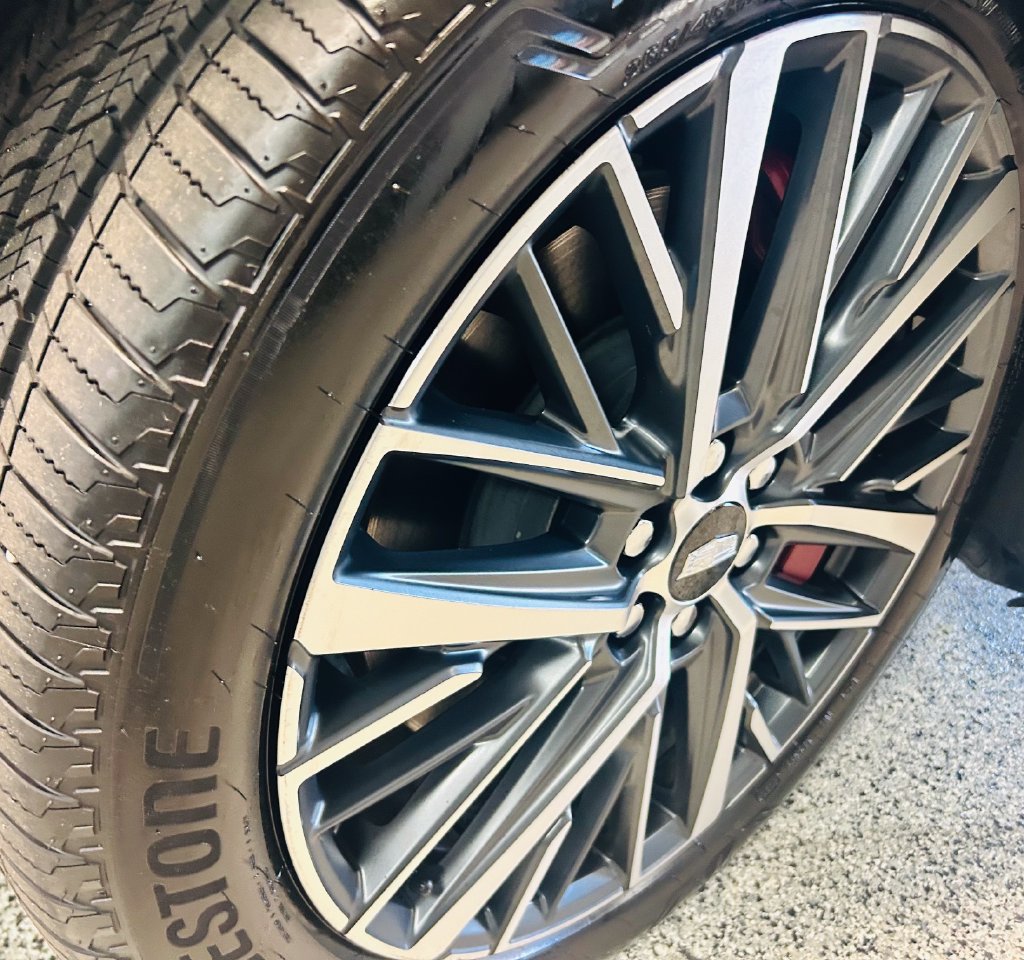 Used 2022 Cadillac XT6 Sport w/ Platinum Package AWD/4WD image 8
