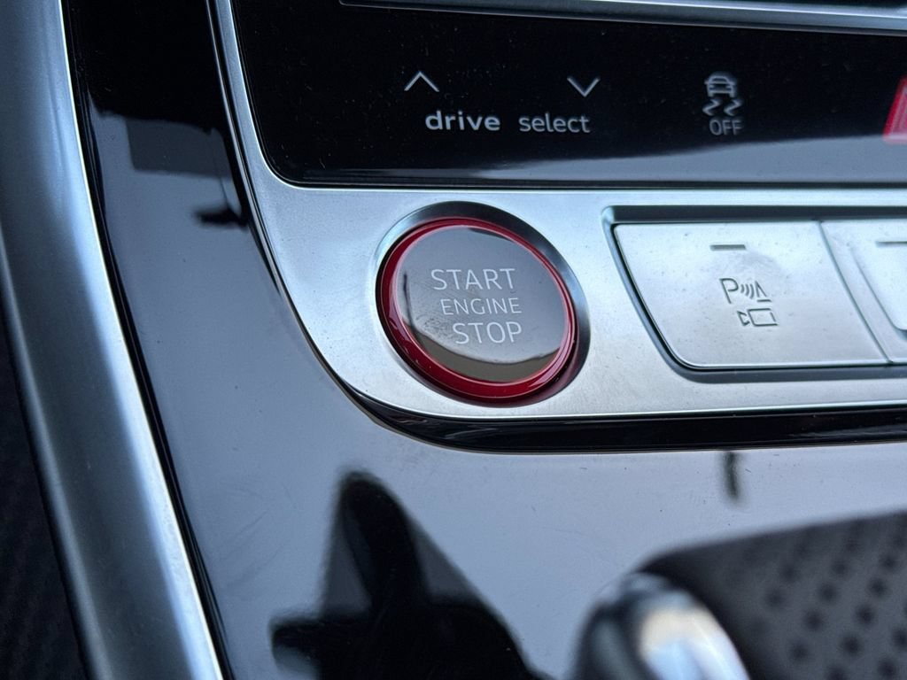 New 2026 Audi SQ8 Prestige AWD/4WD image 23