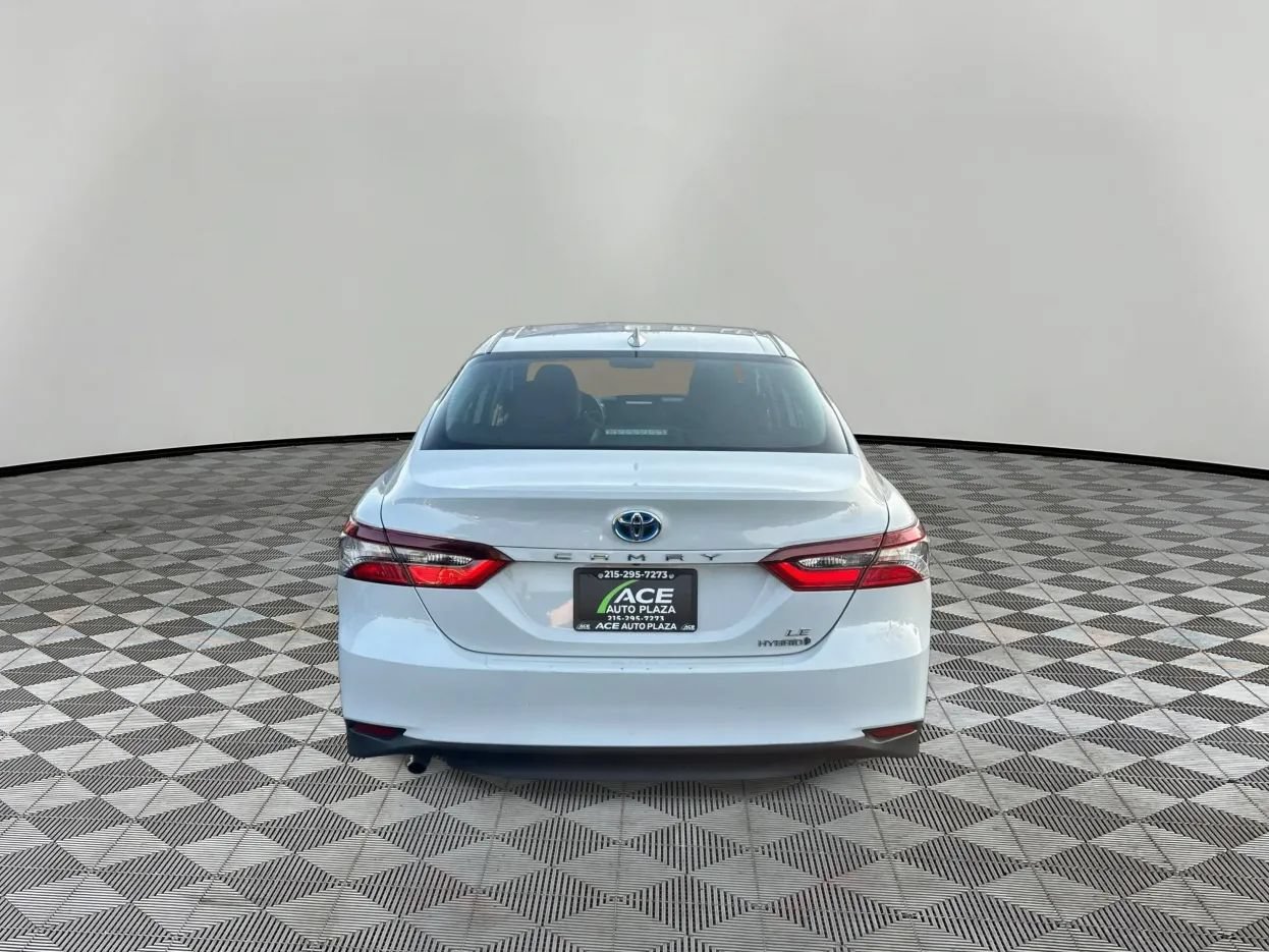 Used 2023 Toyota Camry LE FWD image 6