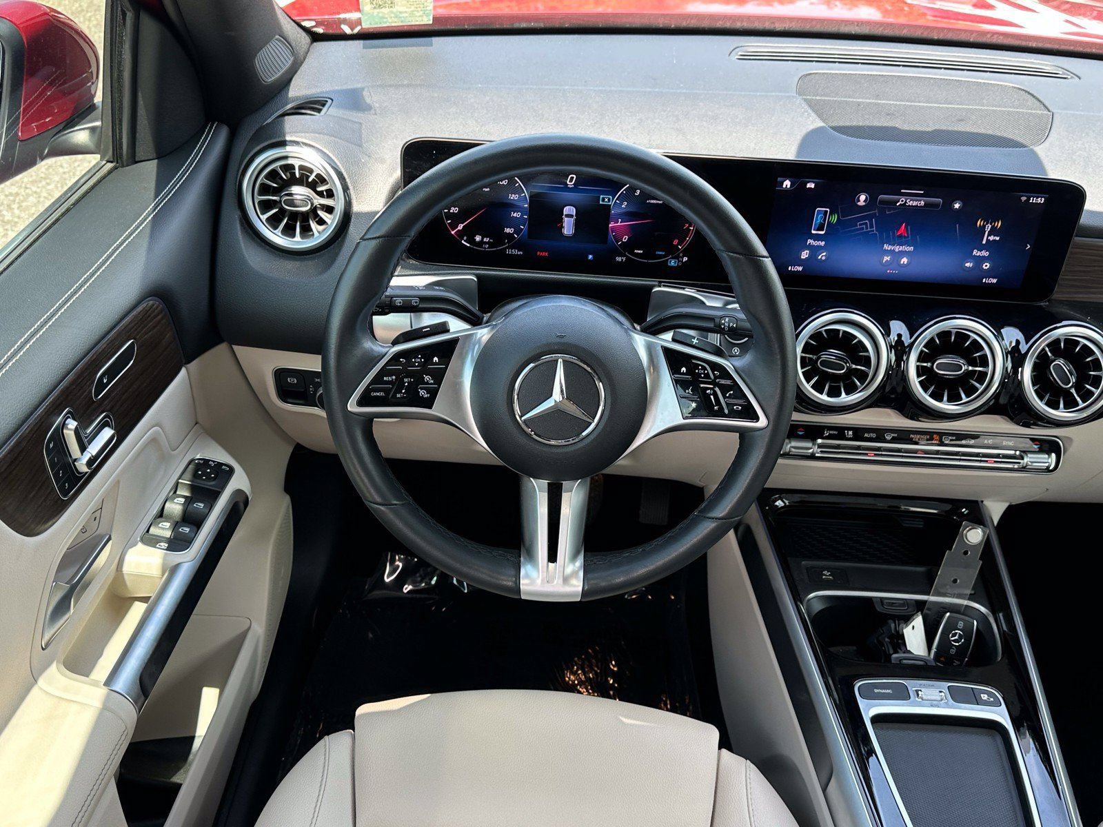 Used 2024 Mercedes-Benz GLB 250 image 14