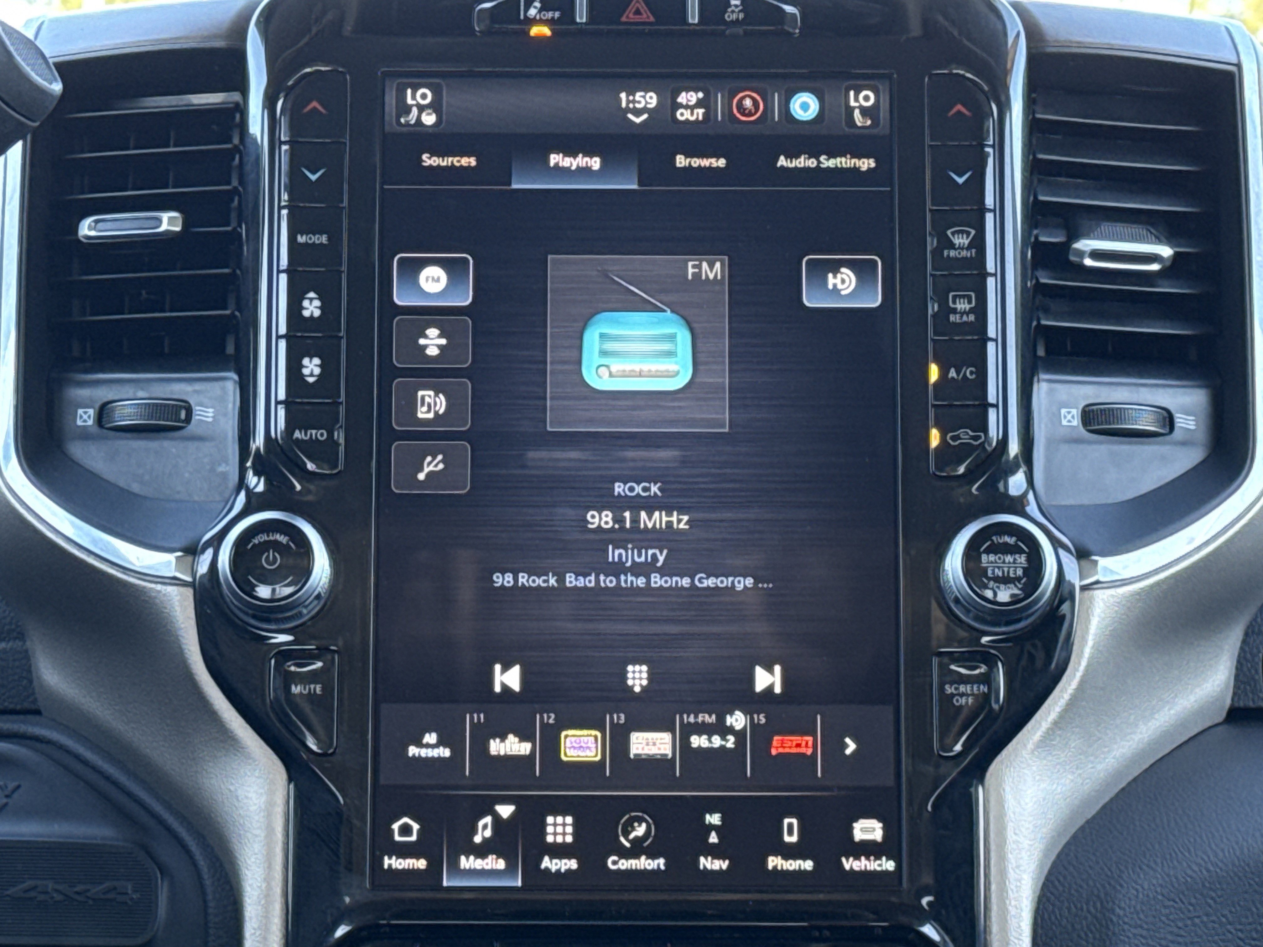 Used 2024 RAM 2500 Laramie w/ Safety Group image 23