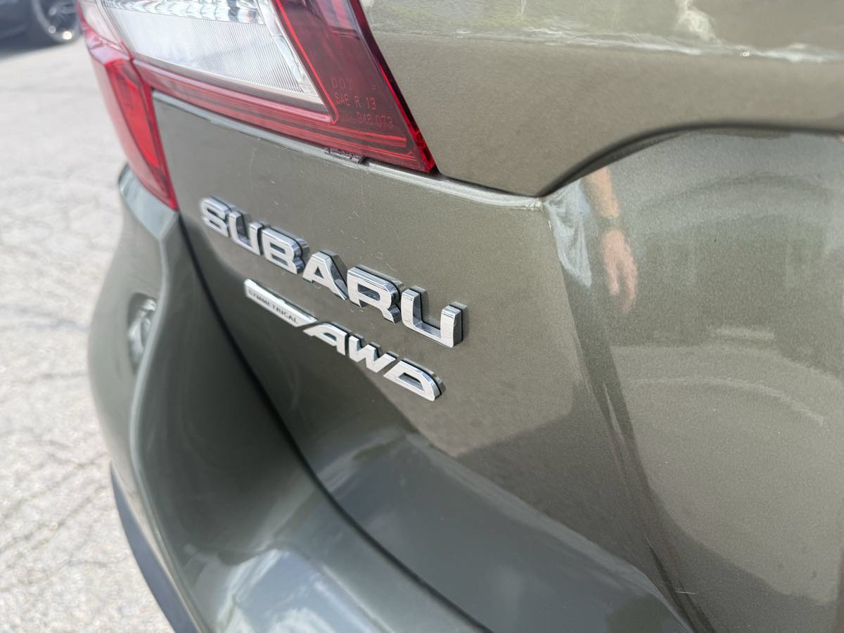 Used 2018 Subaru Outback 2.5i Premium AWD/4WD image 16