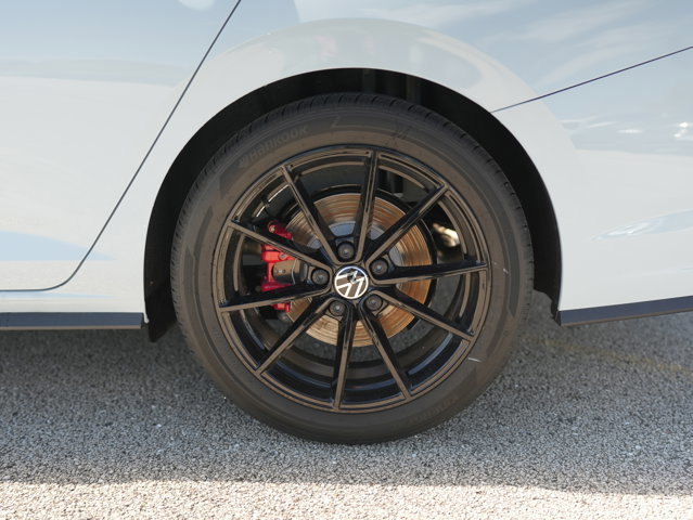 New 2026 Volkswagen Jetta GLI Autobahn FWD image 11