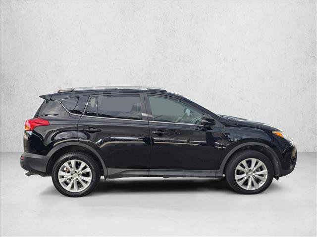 Used 2015 Toyota RAV4 Limited w/ Technology Package AWD/4WD image 4