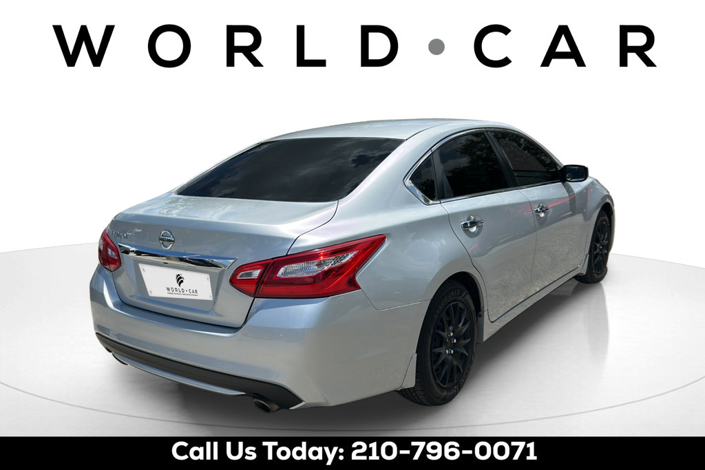 Used 2017 Nissan Altima 2.5 S w/ Power Driver Seat Package FWD image 3