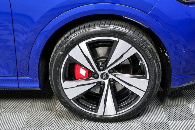 Used 2025 Audi SQ5 Premium Plus AWD/4WD image 40