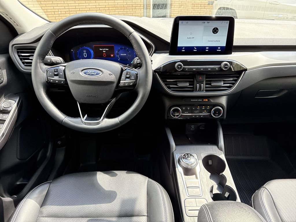 Used 2022 Ford Escape SEL w/ Technology Package AWD/4WD image 12