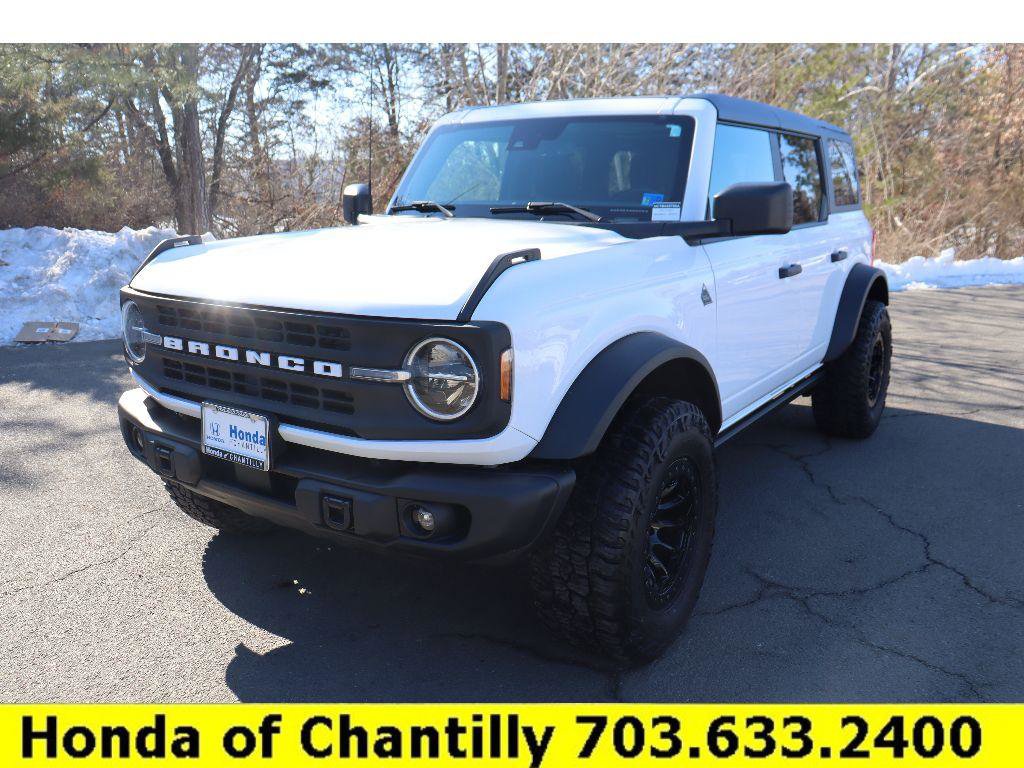 Used 2022 Ford Bronco Black Diamond image 3