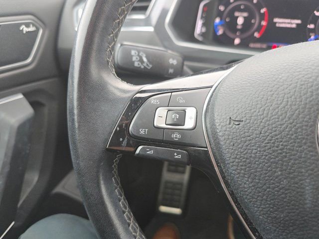 Used 2020 Volkswagen Tiguan SEL Premium R-Line image 19
