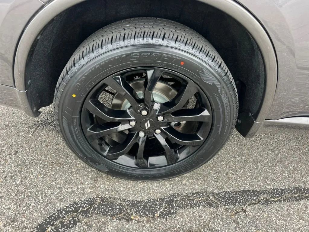 Used 2020 Dodge Durango GT w/ Blacktop Package image 32