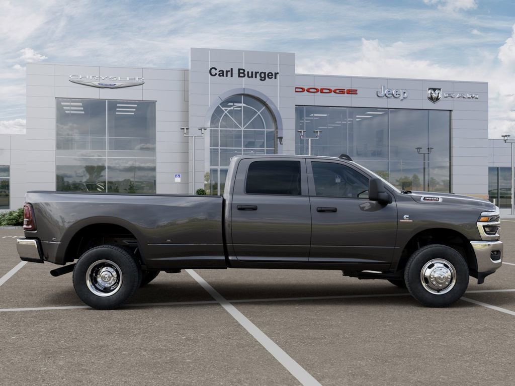 New 2026 RAM 3500 Tradesman AWD/4WD image 21