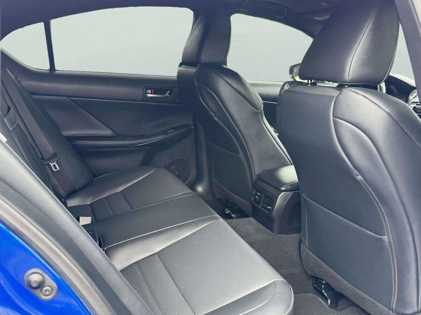 Used 2021 Lexus IS 350 F Sport w/ Dynamic Handling Package RWD image 43