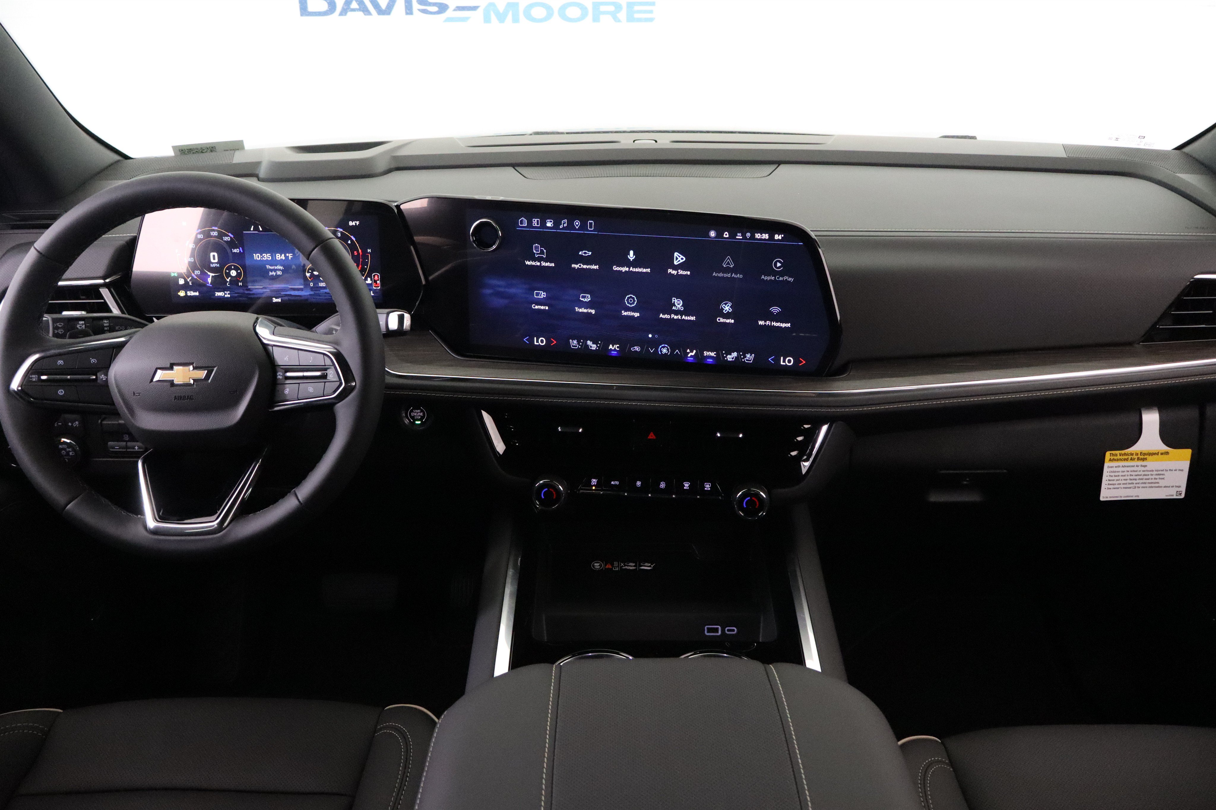 New 2026 Chevrolet Suburban Premier w/ Sun And Tow Package AWD/4WD image 16