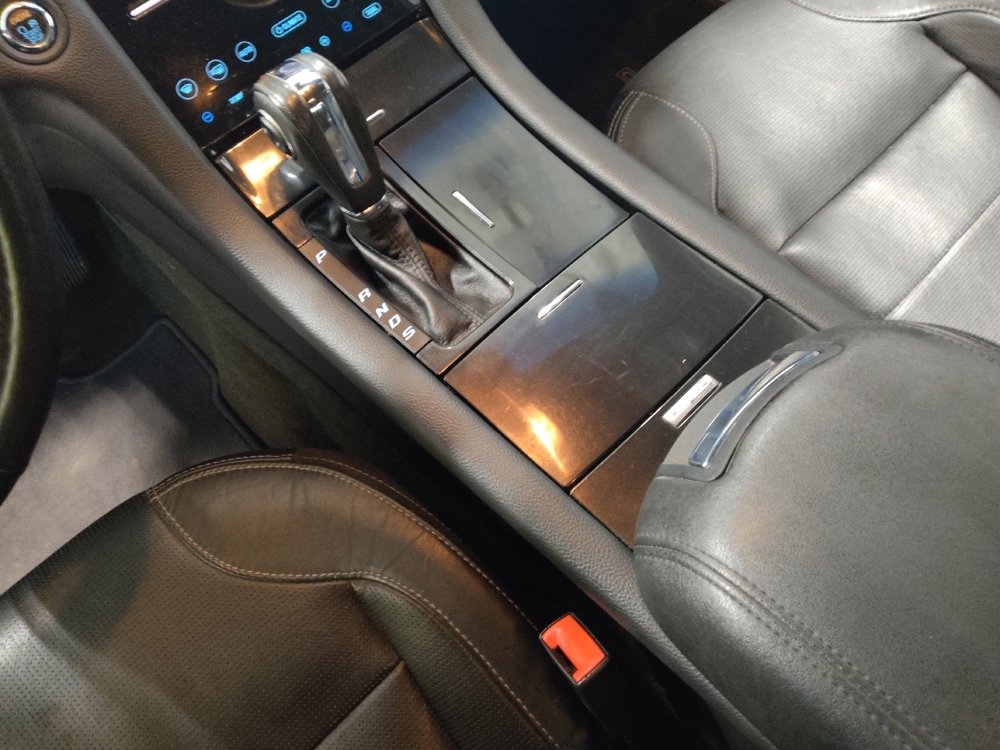 Used 2014 Ford Taurus Limited w/ Equipment Group 301A image 26