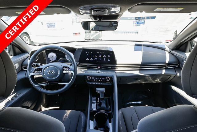 Certified 2023 Hyundai Elantra SEL w/ Convenience Package FWD image 14
