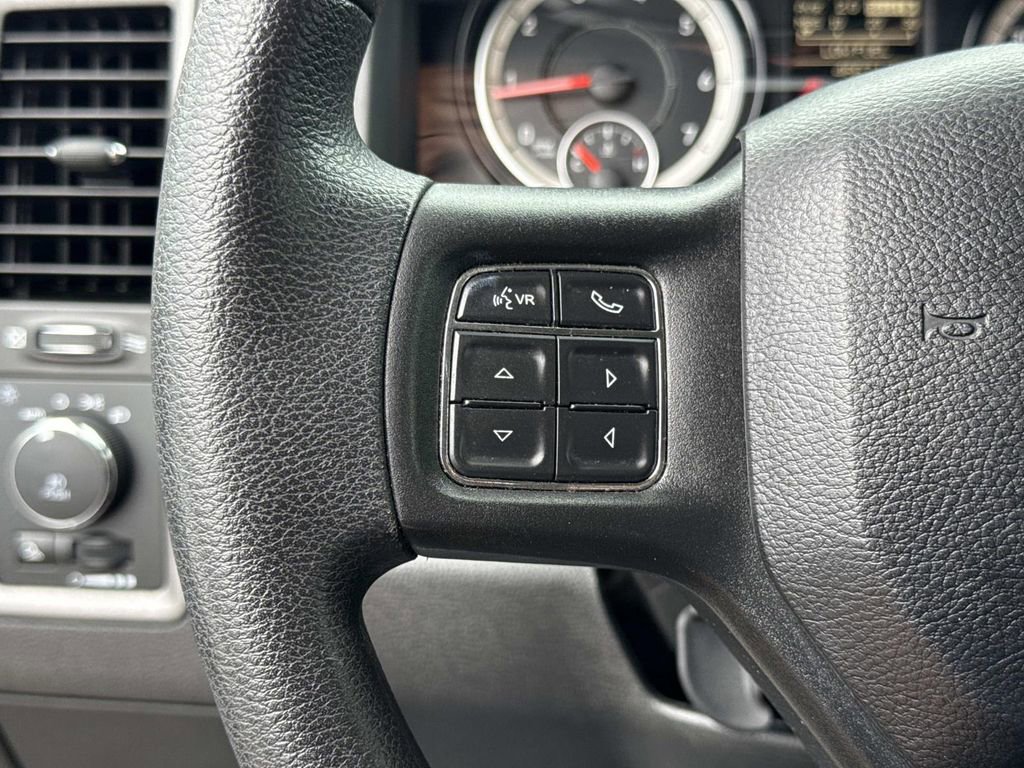 Used 2018 RAM 1500 Express w/ Express Value Package image 29