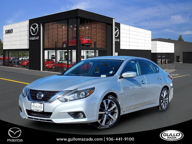 Used 2017 Nissan Altima 2.5 SR FWD image 1
