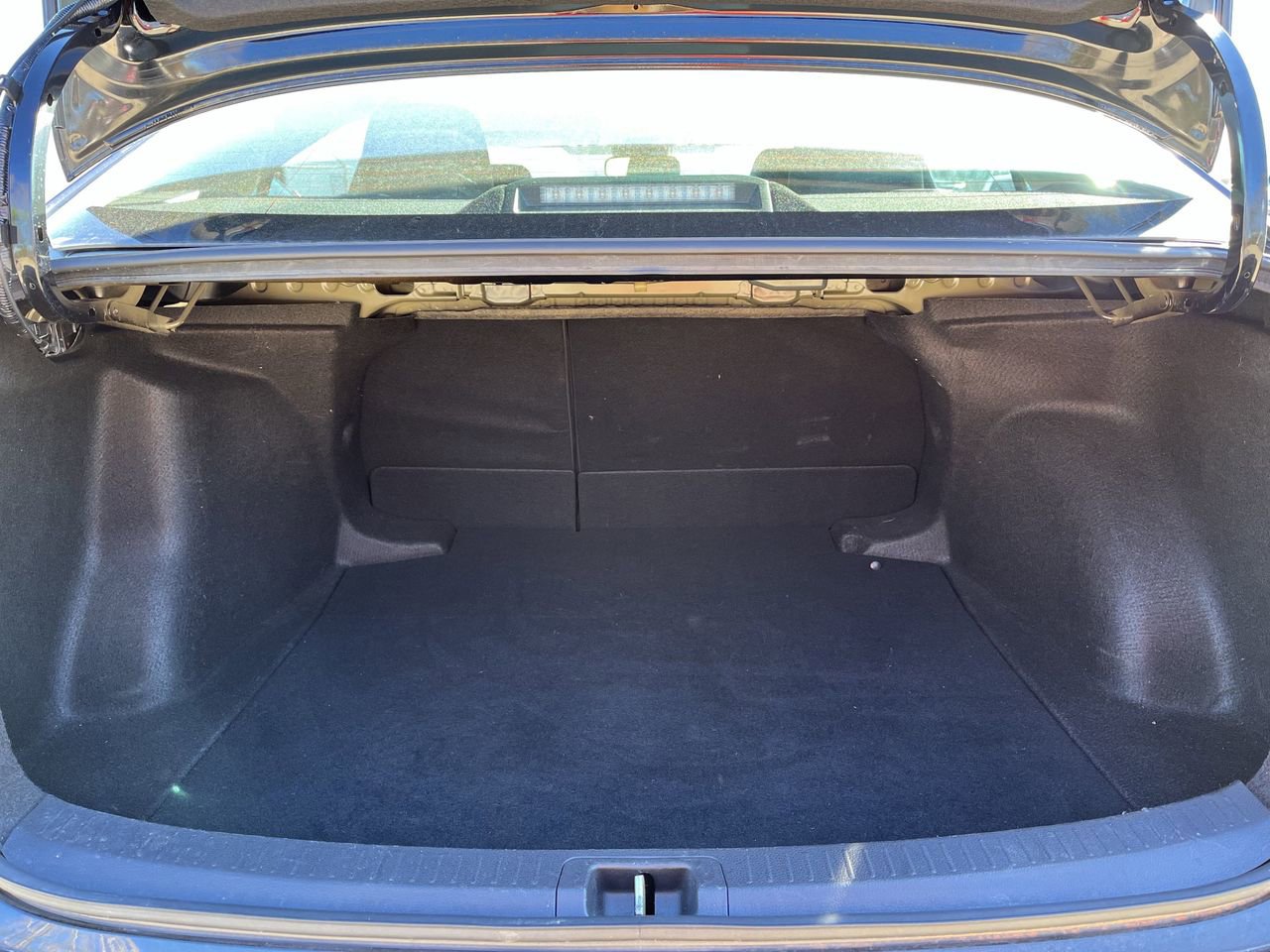 Used 2024 Toyota Corolla LE image 27