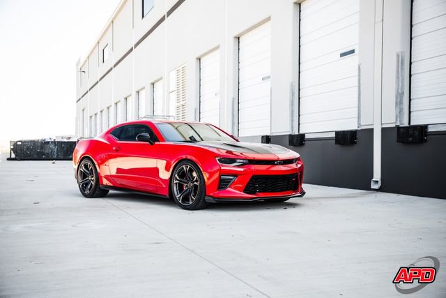 Used 2017 Chevrolet Camaro SS RWD image 65