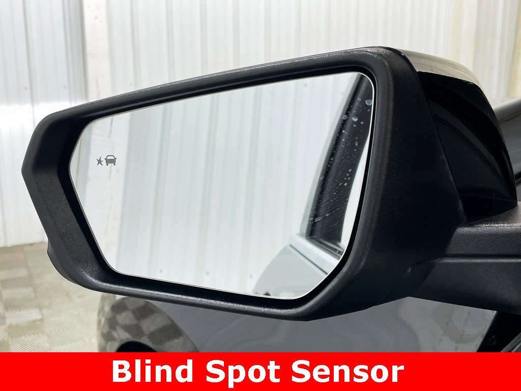 Used 2018 Chevrolet Equinox LT image 32