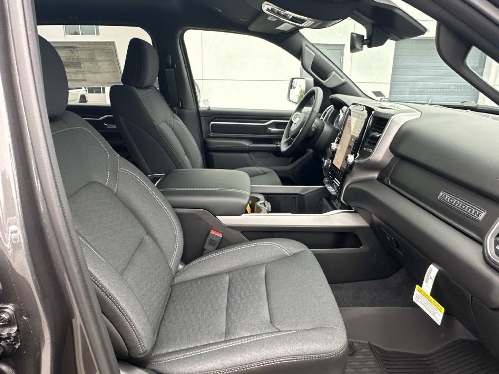 New 2026 RAM 1500 Big Horn AWD/4WD image 13