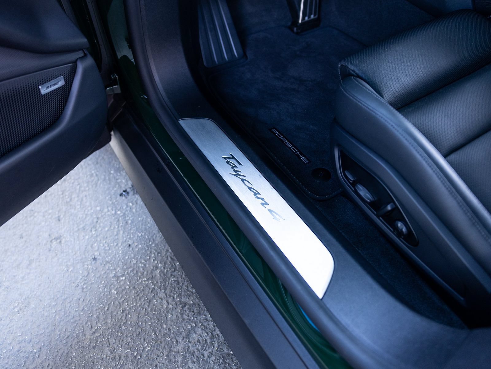 New 2026 Porsche Taycan AWD/4WD image 42