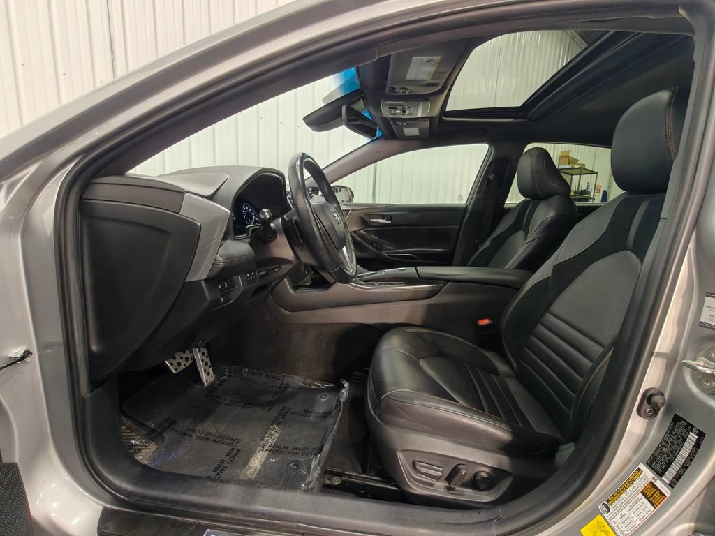 Used 2021 Toyota Avalon XSE w/ Carpet Mat Package (TMS) FWD image 27