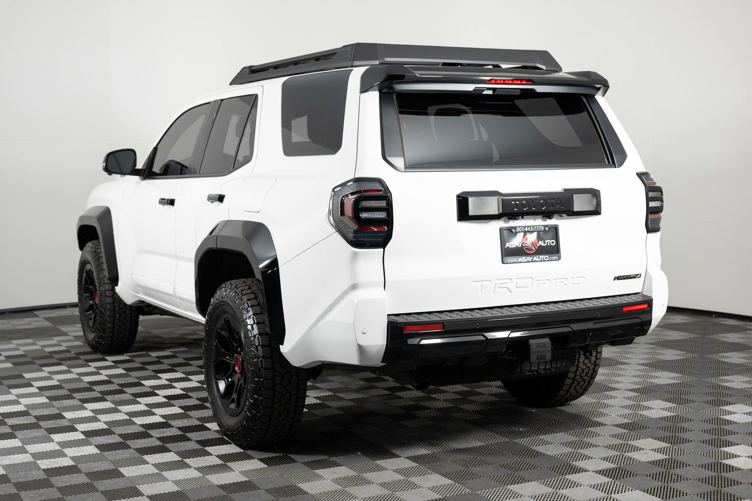 Used 2025 Toyota 4Runner TRD Pro AWD/4WD image 5