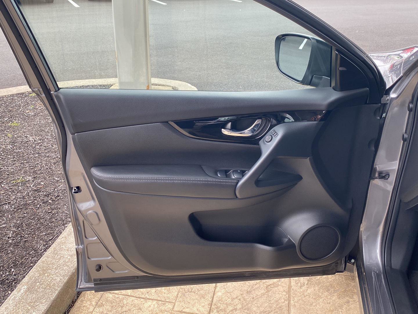 Certified 2022 Nissan Rogue Sport SL image 21