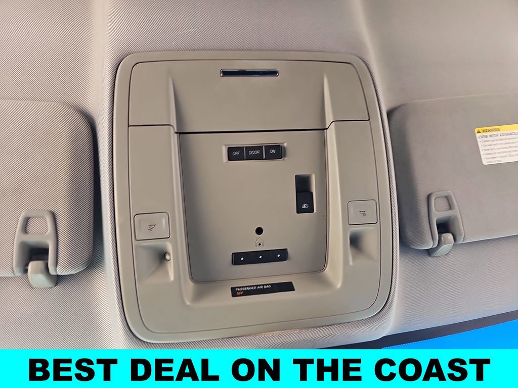 Used 2015 GMC Sierra 1500 SLT w/ SLT Crew Cab Value Package RWD image 30