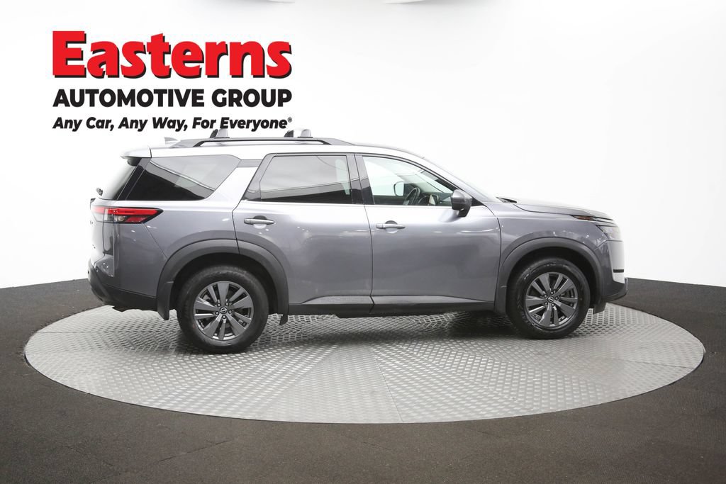 Used 2024 Nissan Pathfinder SV AWD/4WD image 42