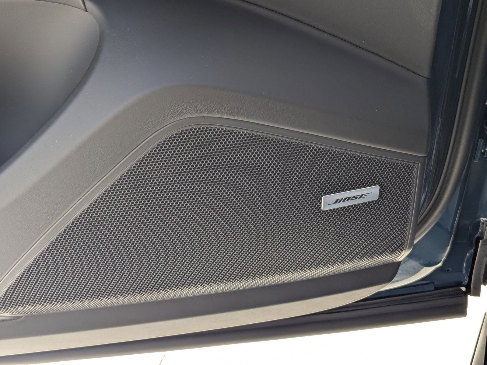 New 2026 Porsche Cayenne Coupe image 14