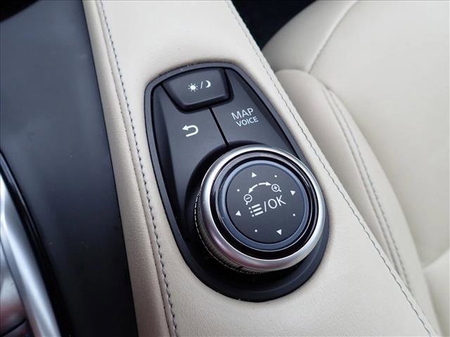 Used 2020 INFINITI QX50 Luxe w/ Navigation Package image 19