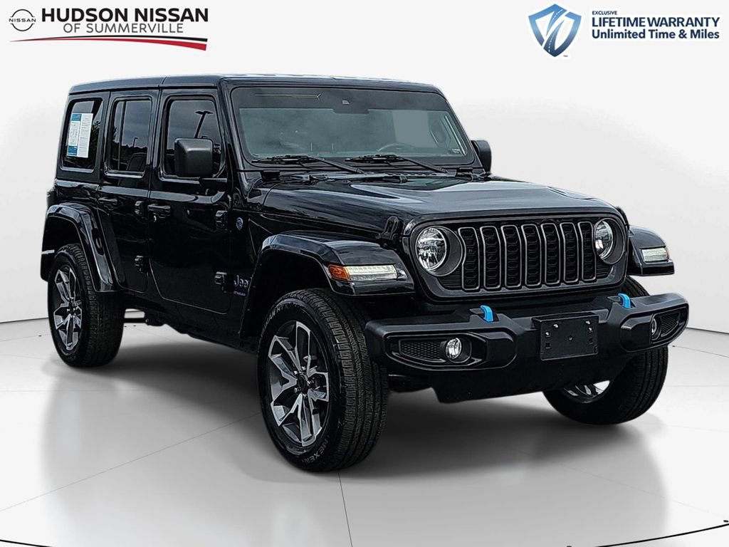 Used 2024 Jeep Wrangler Unlimited w/ Convenience Group AWD/4WD image 1